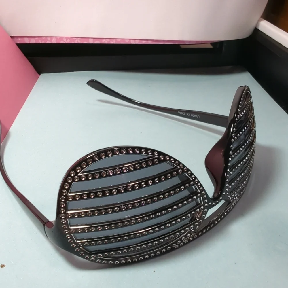 Vintage 80'/90's Vent Frame Beach Sun Eyewear UV400 Never Been Worn Black/Sil